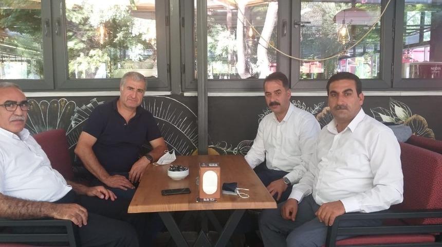 İl Başkanları dere sularına para istenmesi konusunu konuşmak i&ccedil;in bir araya geldiler