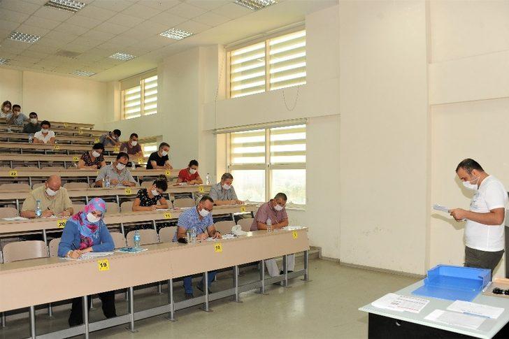 ADÜ’de ’Görevde Yükselme Sınavı’ gerçekleştirildi G3