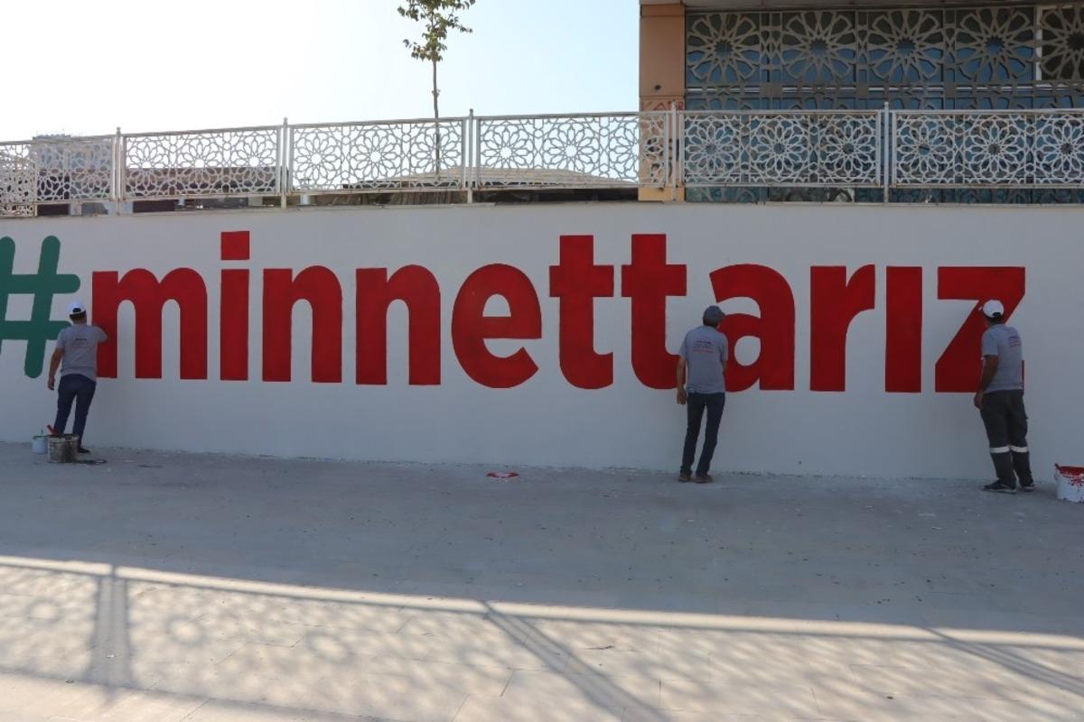 Şanlıurfa&rsquo;da temalı meydan ve trafo boyaması