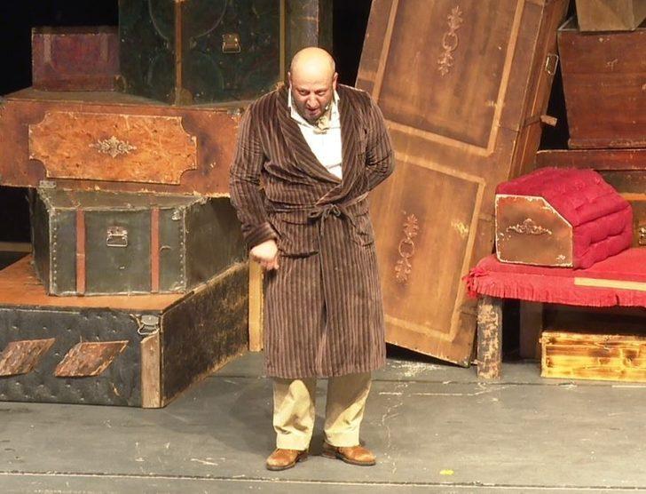 ‘Pandemi Günlerinde Tiyatro Buluşmaları’ sürüyor G4