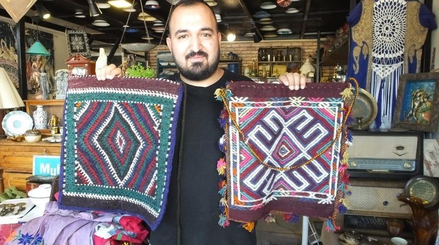 &Ccedil;obanların azık torbaları turistik eşya oldu