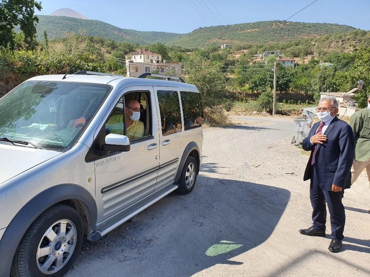 Başkan B&uuml;y&uuml;kkılı&ccedil;&rsquo;tan yol denetimi