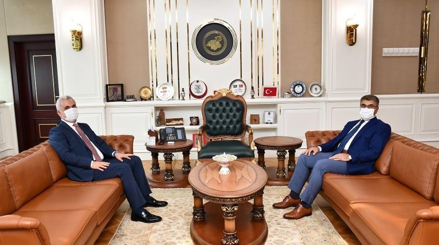 Kastamonu Valisi Çakır, Vali Gürel ile görüştü