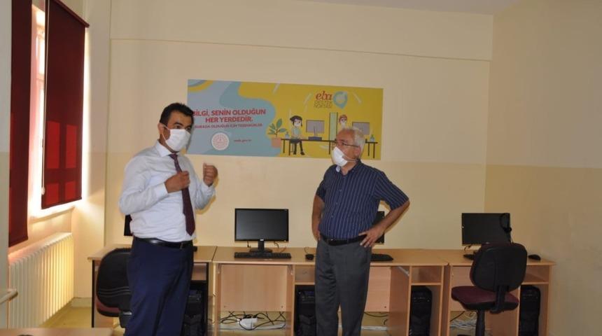 İl&ccedil;e Milli Eğitim M&uuml;d&uuml;r&uuml; G&uuml;m&uuml;ş&rsquo;ten EBA Destek Noktaları&rsquo;na ziyaret