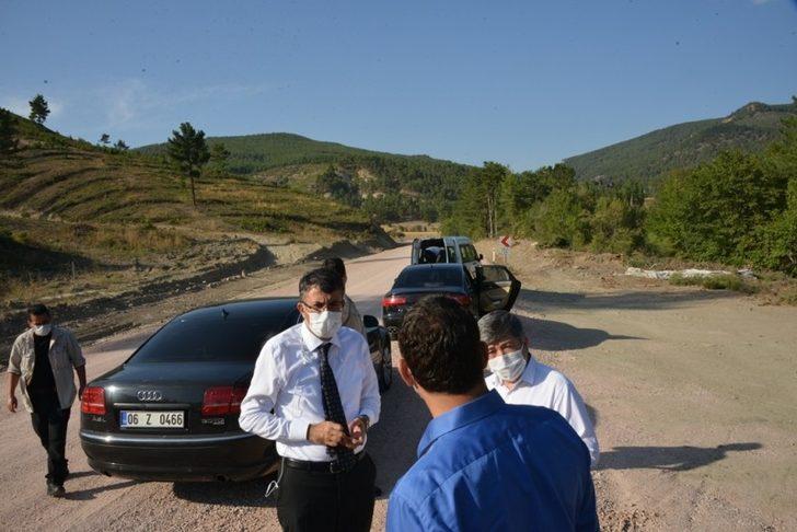 Vali Çelik Murat Dağı yol çalışmalarını inceledi G4