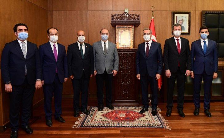 Büyükşehir Belediyesi ile Yunus Emre Enstitüsü işbirliği protokolü imzaladı G3