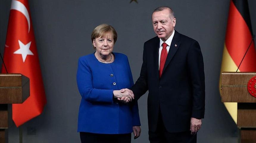 Son dakika: Cumhurbaşkanı Erdoğan, Almanya Başbakanı Merkel ile g&ouml;r&uuml;şt&uuml;