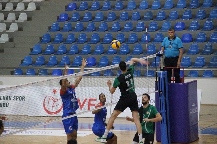 Efeler Ligi: Bingöl Solhan Spor: 0 - İnegöl Bld.: 3 G2