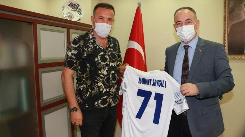 Başkan Uca’dan Belediye Başkanı Saygılı’ya ziyaret