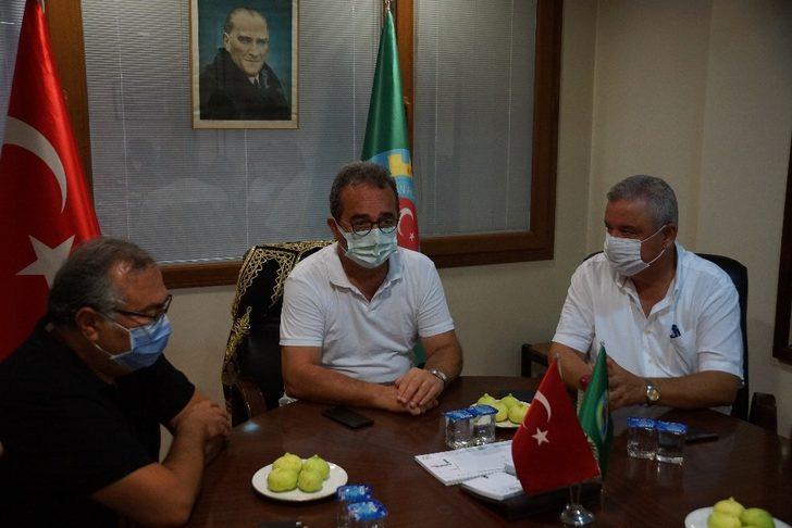 CHP Milletvekilleri Efeler Ziraat Odası’nı ziyaret etti G3