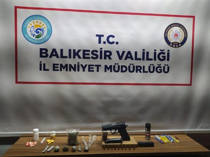 Balıkesir polisinden silah operasyonu G2