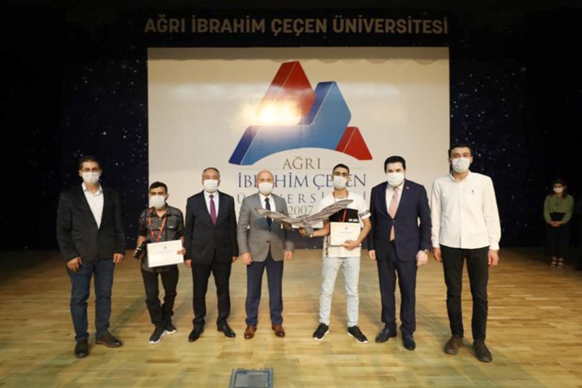 Aİ&Ccedil;&Uuml;&rsquo;de Bilimsel Teşvik &Ouml;d&uuml;lleri T&ouml;reni yapıldı