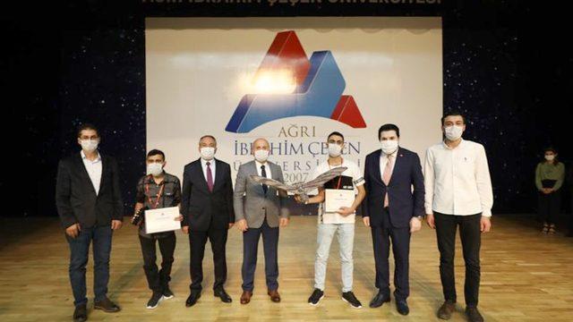 AİÇÜ’de Bilimsel Teşvik Ödülleri Töreni yapıldı