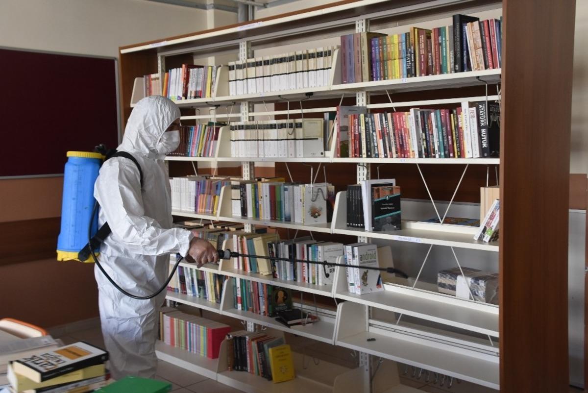 İstanbul&rsquo;da okullarda  y&uuml;z y&uuml;ze eğitim i&ccedil;in temizlik seferberliği