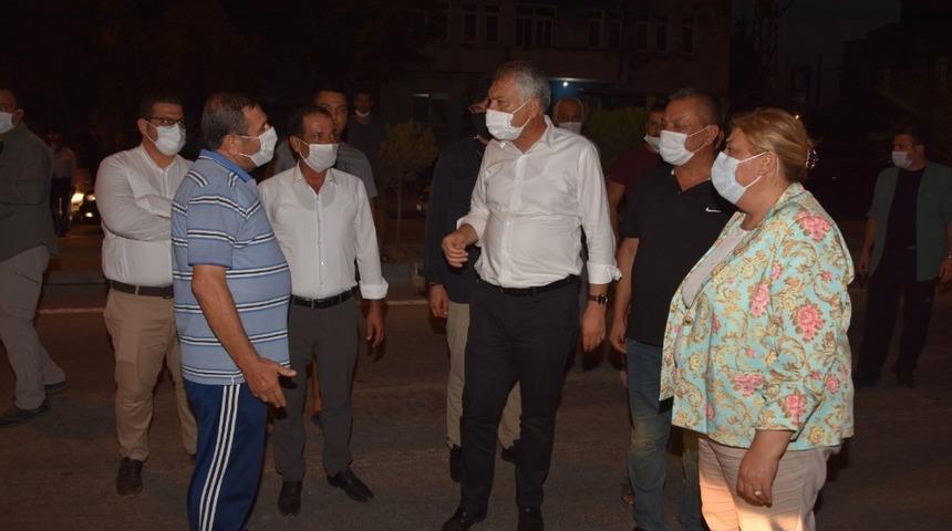 Başkan Erdem: "Hemşehrilerimizi dinleyerek &ccedil;&ouml;z&uuml;mler &uuml;retiyoruz"