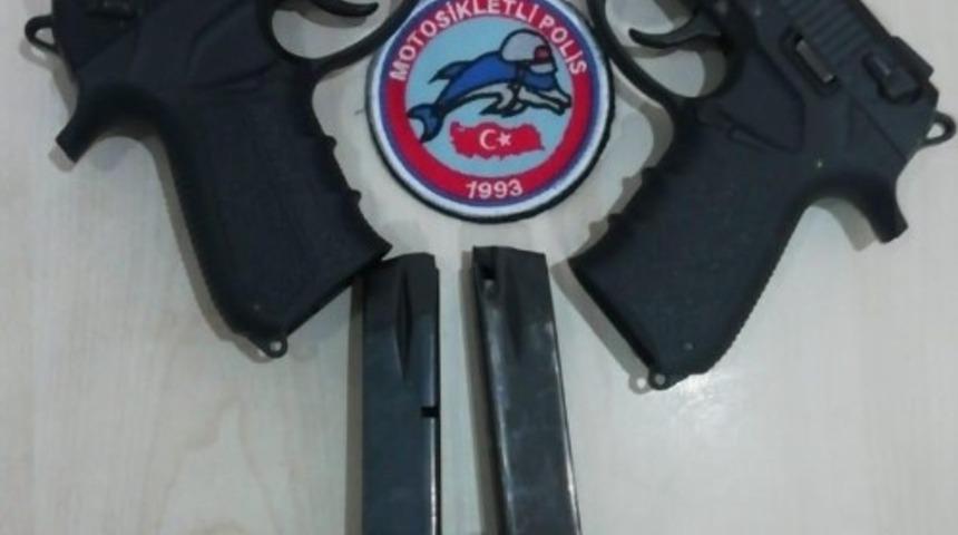 11 ayrı suçtan kaydı bulunan şahıs kuru sıkı tabancayla yakalandı