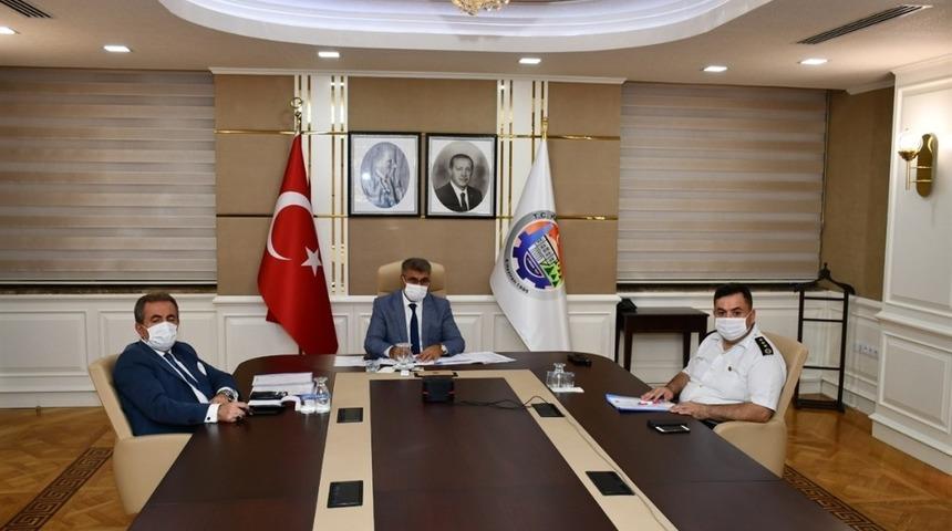 Vali G&uuml;rel Bakan Soylu başkanlığındaki toplantıya katıldı