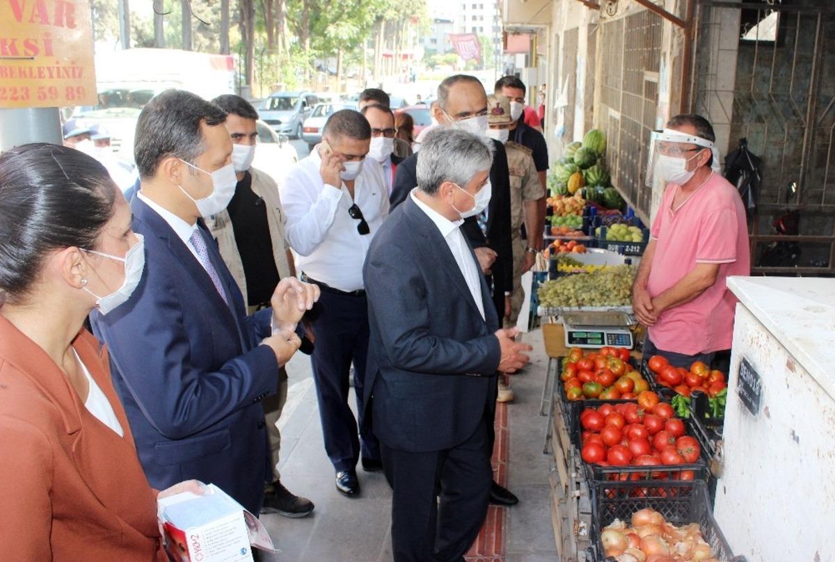 Vali Doğan maske ve mesafe uyarısında bulundu
