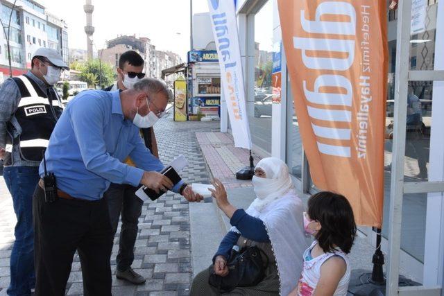 Nevşehir’de maske takmayan 13 kişiye para cezası kesildi