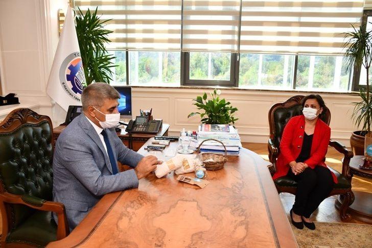 Karabük El Emeği Kadın Kooperatifinden Vali Gürel’e ziyaret G3