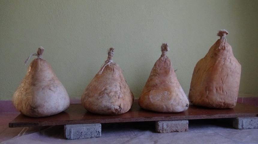 Bir yılda hazırlanıyor! Önce kurutup sonra yeniden ıslatıyorlar