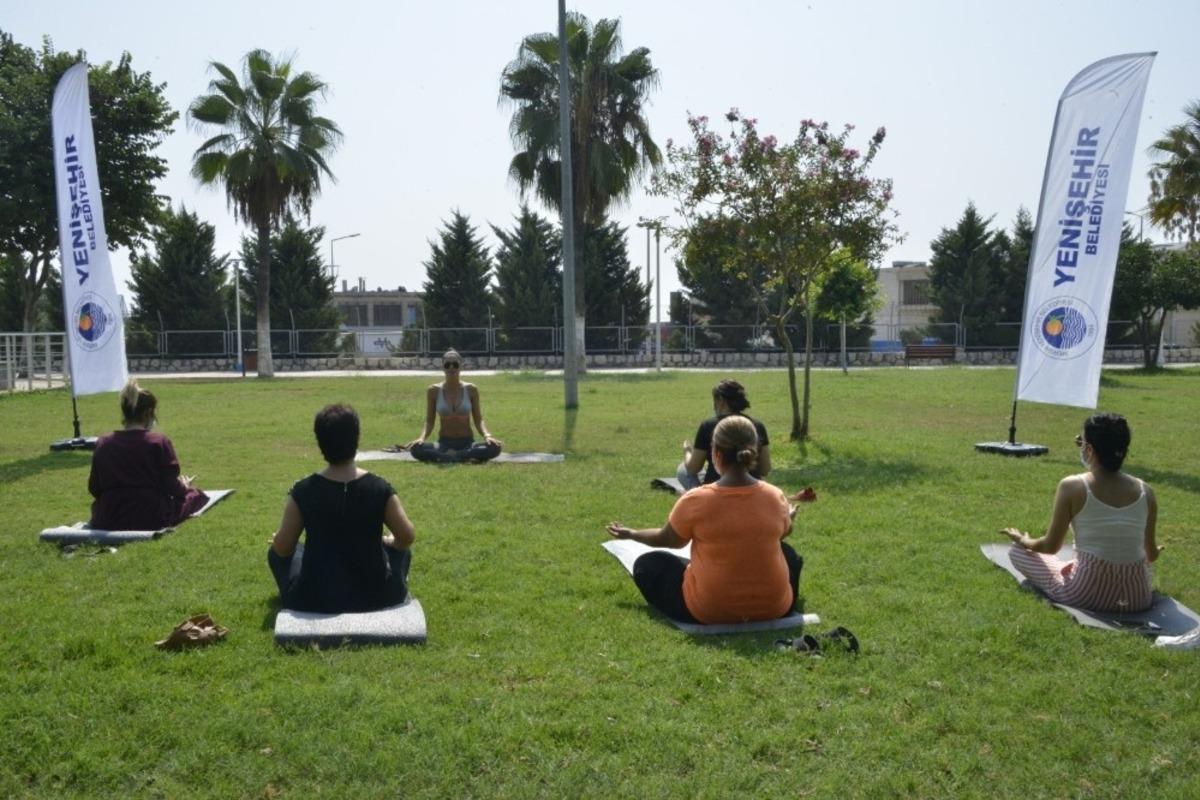 Yenişehir&rsquo;de zumba dans g&ouml;sterisi