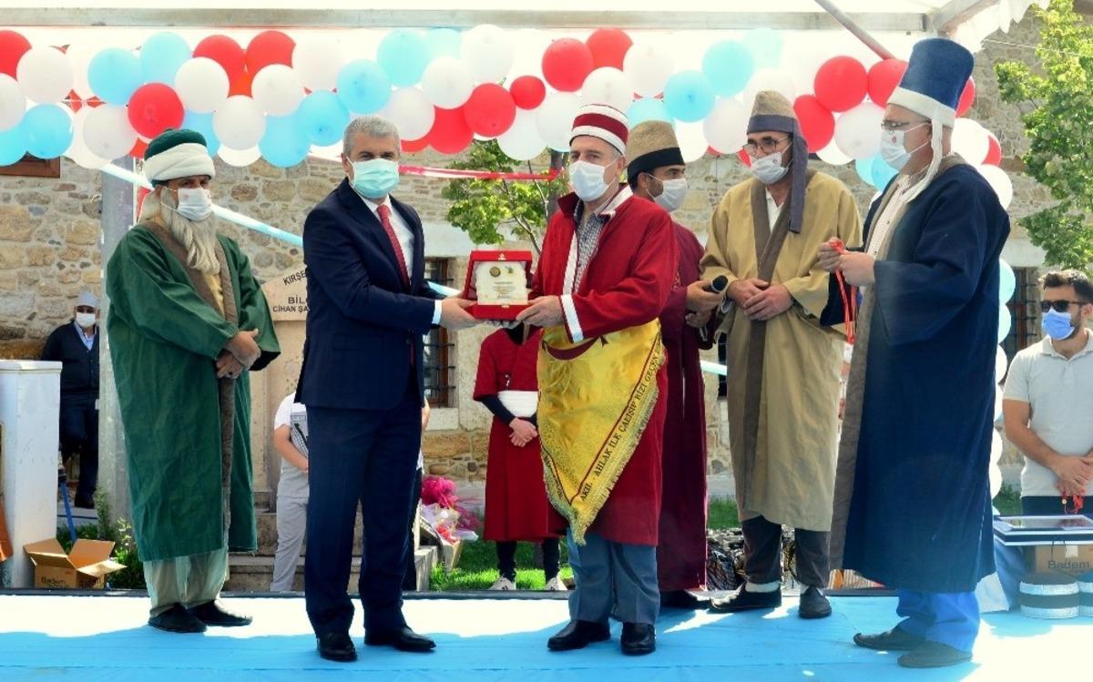 Vali Akın, İl Ahisine ŞED kuşatarak &ouml;d&uuml;l verdi