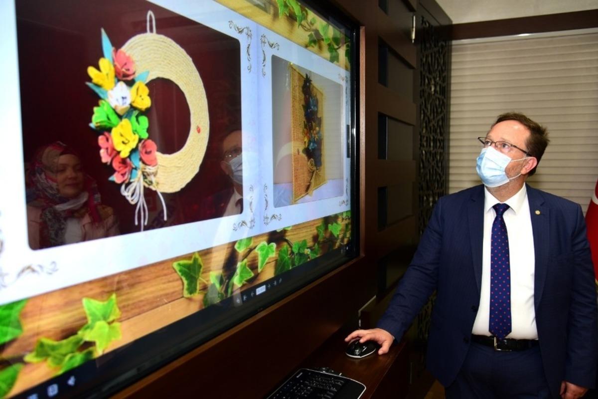 Karesi h&uuml;nerli eller sanal sergisi a&ccedil;ıldı
