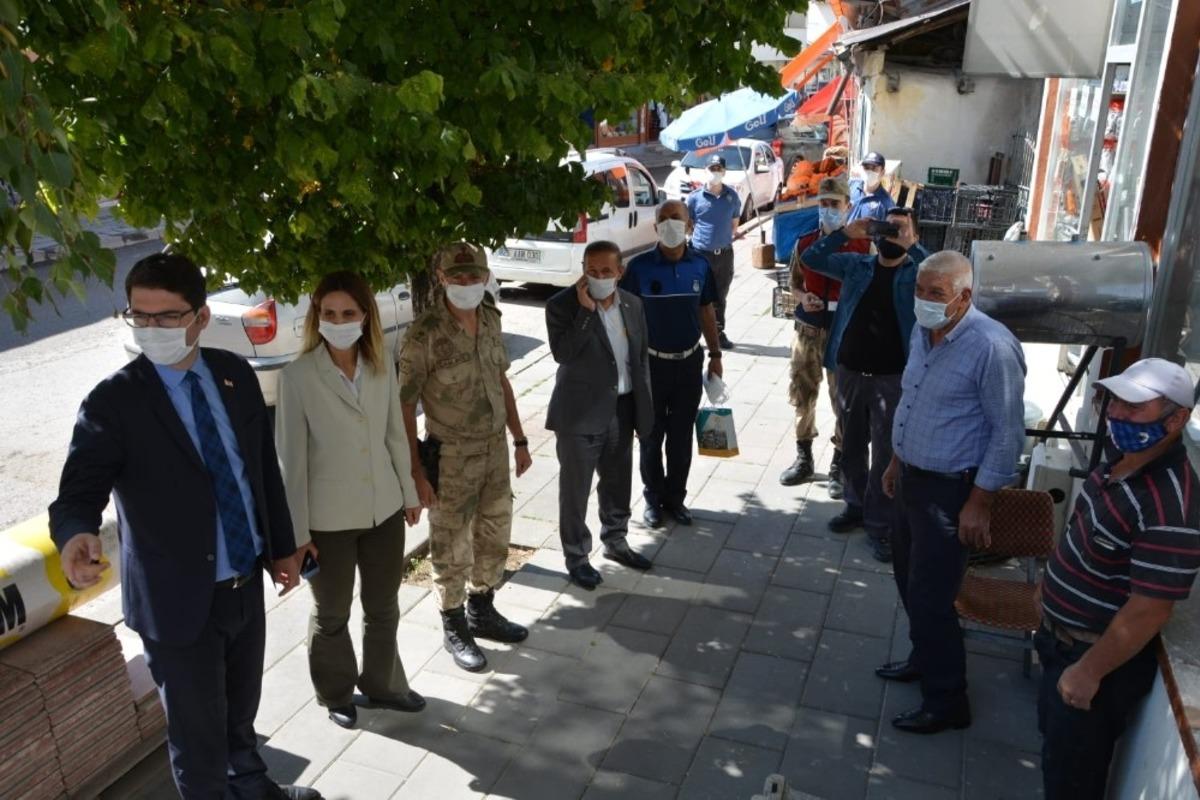 Aşkale&rsquo;de maske, sosyal mesafe ve hijyen denetimi