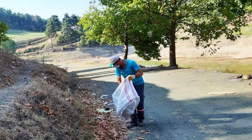 Toroslar’da, piknik ve mesire alanları düzenli olarak temizleniyor