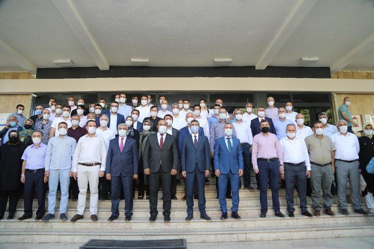 Kahveci ve Yalçınkaya, mazbatalarını aldı G3