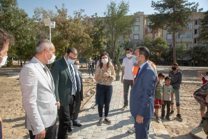 Başkan Vekili Aslan yapımı devam eden parkta incelemelerde bulundu G1