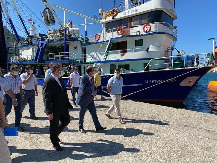 Vali Sinan Güner Tarlaağzı balıkçı barınağında G2