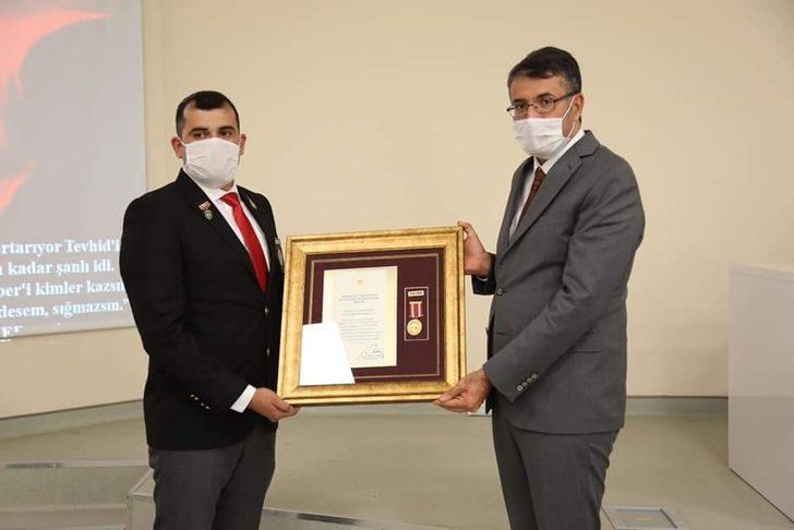 Kütahya’da 2 şehit yakını ve 2 gaziye ’Devlet övünç madalyası’ G1