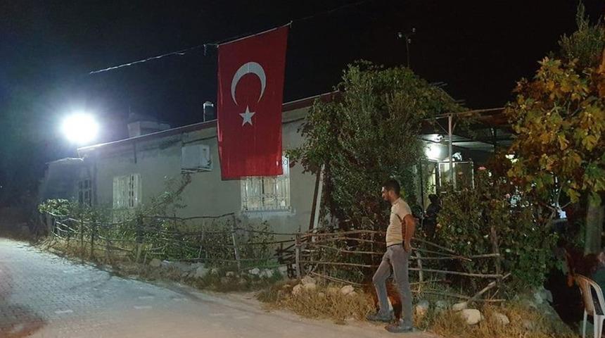 Mersin&rsquo;e şehit ateşi d&uuml;şt&uuml;
