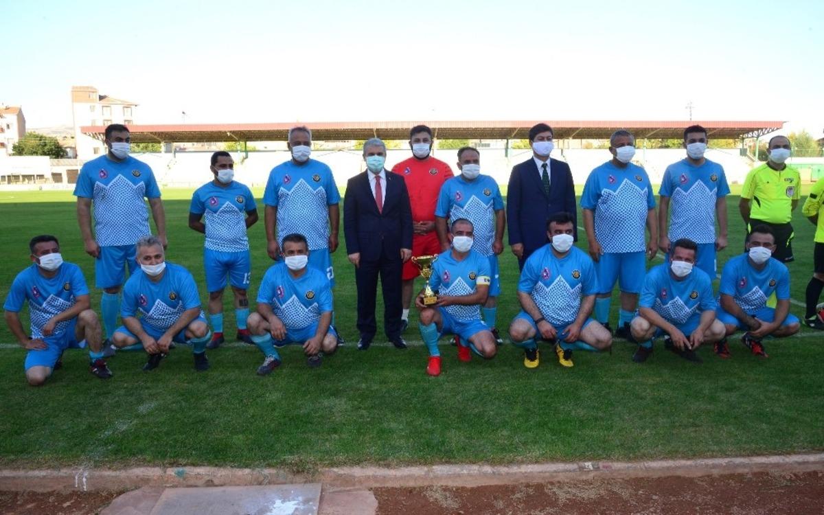 Ahilik Haftası, esnaf futbol turnuvası d&uuml;zenlendi