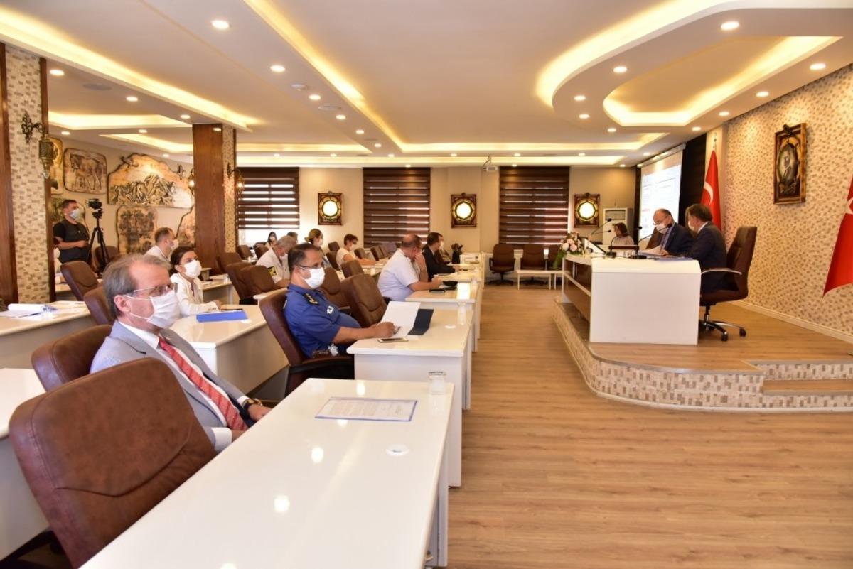 Kadına y&ouml;nelik şiddeti konuştular