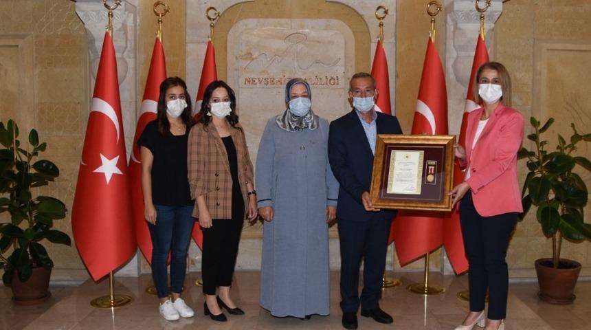 Nevşehir&rsquo;de Devlet &Ouml;v&uuml;n&ccedil; Madalyası ve Tevcih t&ouml;reni d&uuml;zenlendi