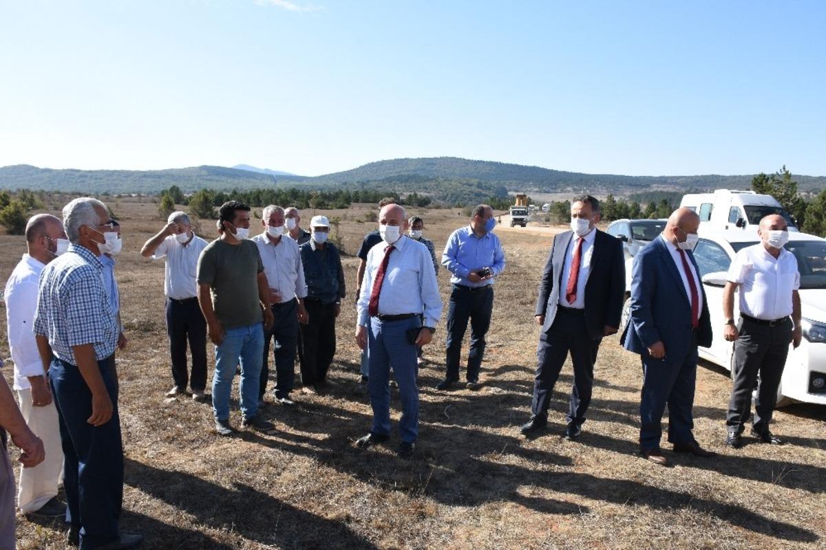 Asfalt &ccedil;alışmaları Eflani il&ccedil;esinde devam ediyor