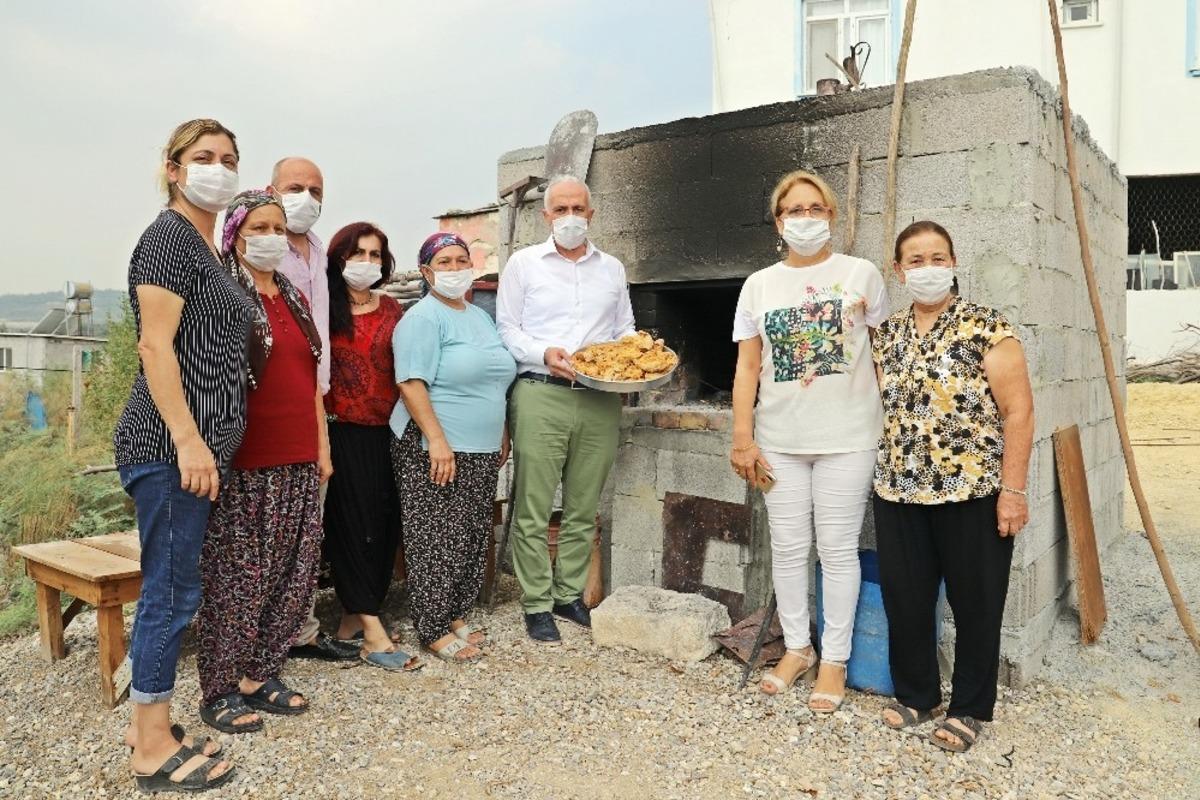Asırlık Girit ekmeği Akdeniz il&ccedil;esinde yaşatılıyor