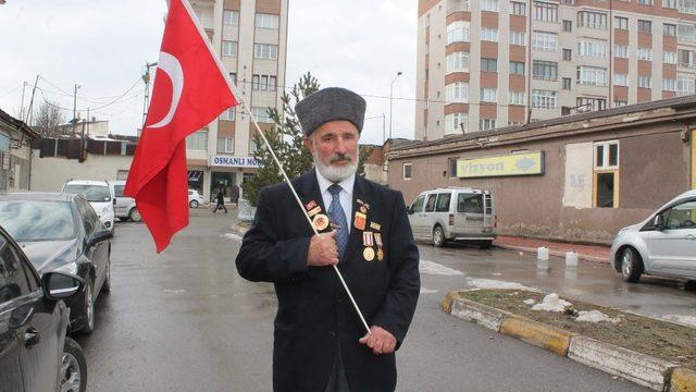 Türk bayrağını yanından ayırmazdı, vefatı herkesi üzdü