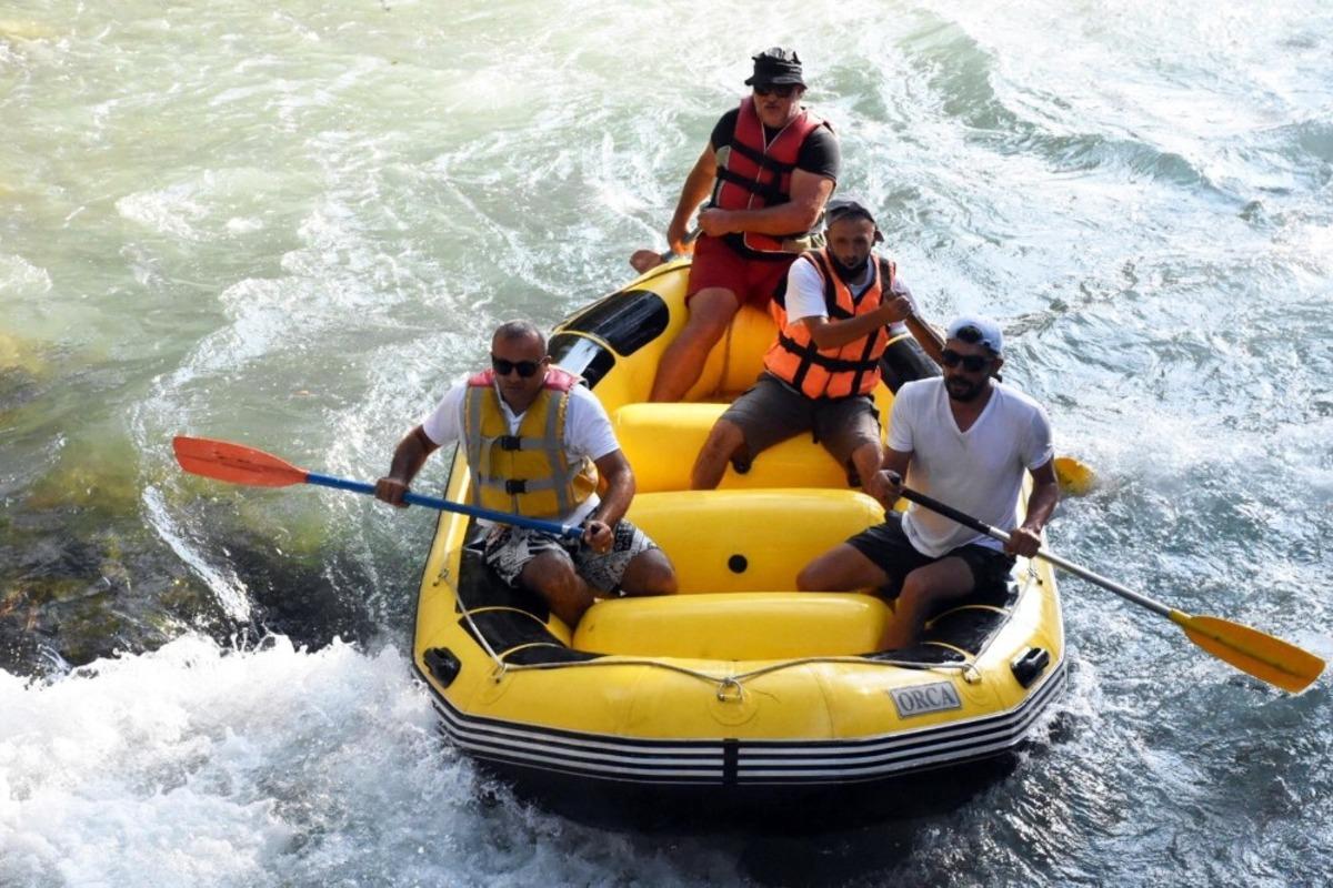 Tarsus Şelalesinde ilk kez rafting yapıldı