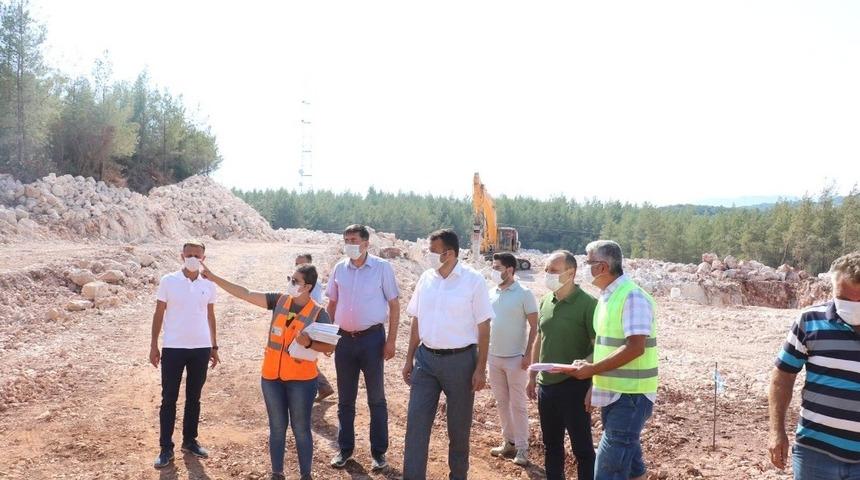 Başkan Ulutaş, hayvan bakımevi &ccedil;alışmalarını inceledi