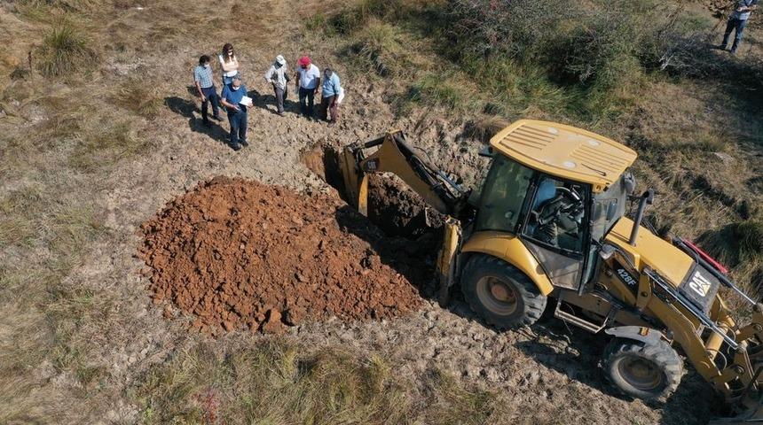 Mera alanın sulanmasında düşünülen gölet yapımına başlanıldı