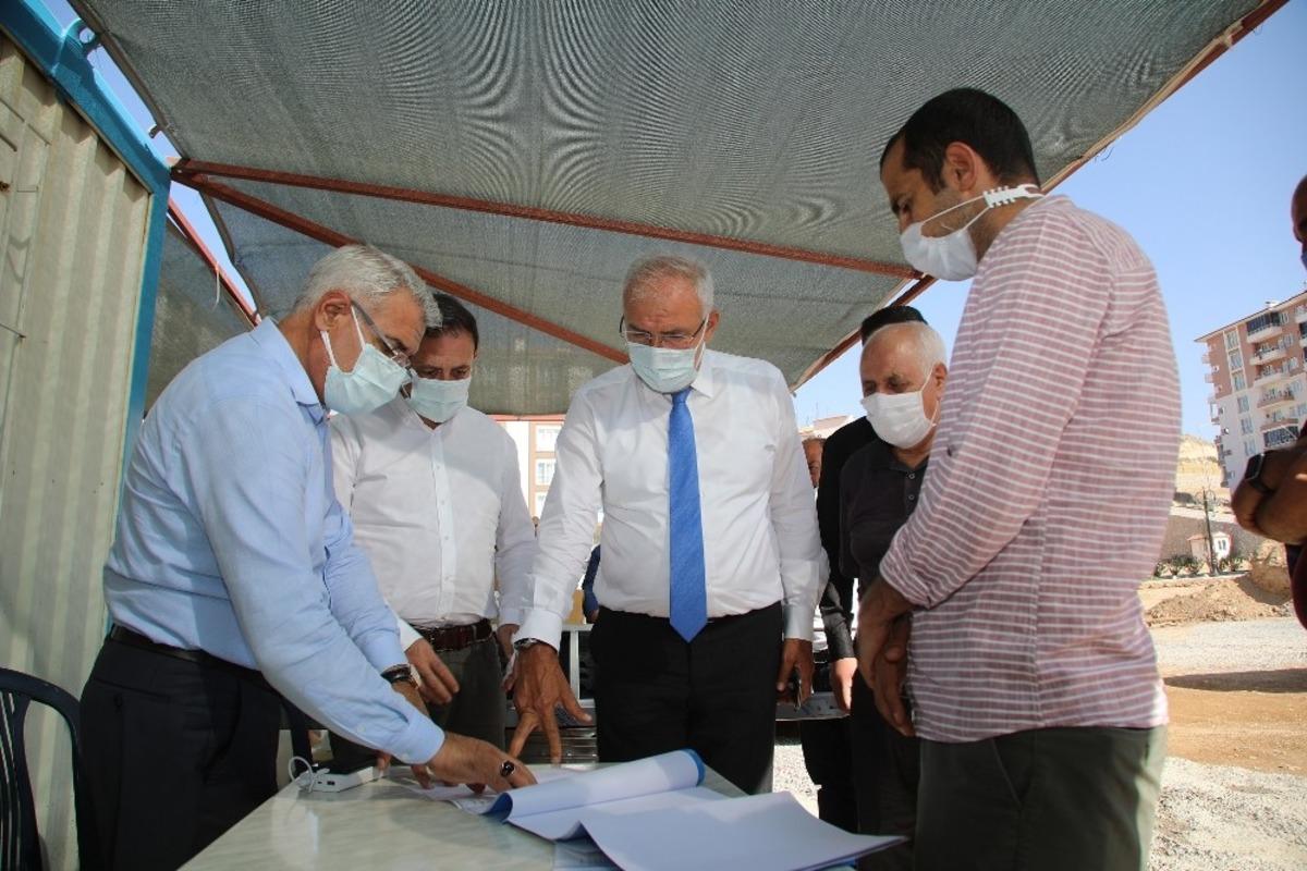 Kahtalı ve G&uuml;der, Battalgazi b&ouml;lgesindeki yatırımları inceledi