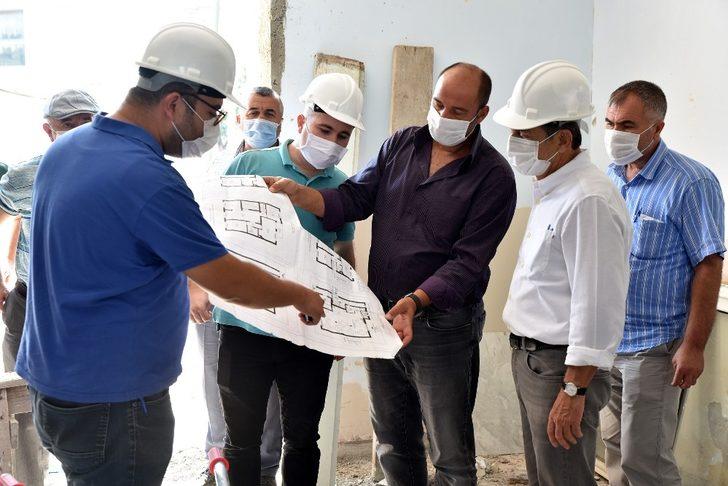 Başkan Ataç yenilenen Batıkent Belde Evi’ni inceledi G2