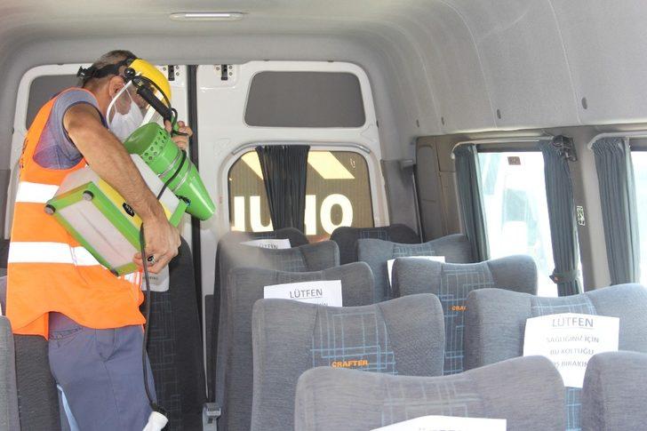 Isparta’da yeni eğitim öğretim yılı öncesi okul servisleri dezenfekte edildi G2