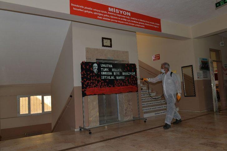 Çiğli’de okullar dezenfekte edildi G2