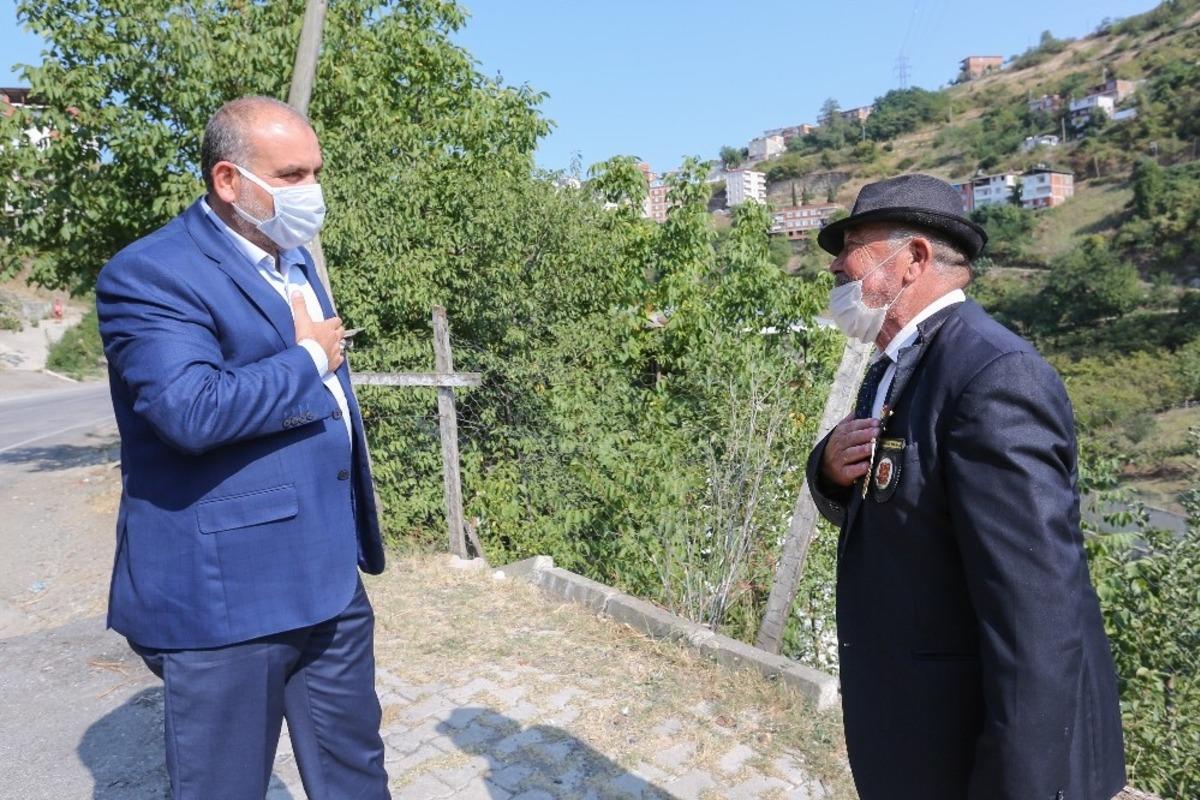 Başkan Sandık&ccedil;ı gazileri unutmadı