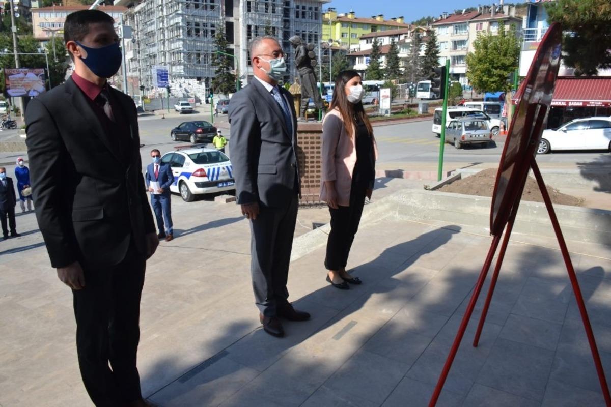 Tosya&rsquo;da İlk&ouml;ğretim Haftası sessiz bir şekilde kutlandı